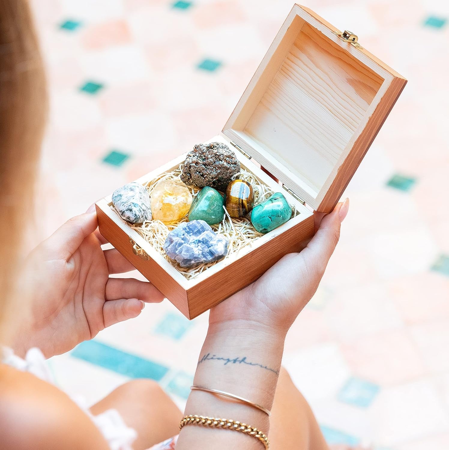 Abundance and Prosperity Healing Crystals, 100% Authentic, Wooden Gift Box + 50Pg EBOOK- Malachite, Pyrite, Citrine, Aventurine, Blue Calcite, Tree Agate, Tiger Eye + Info Guide, Made in USA