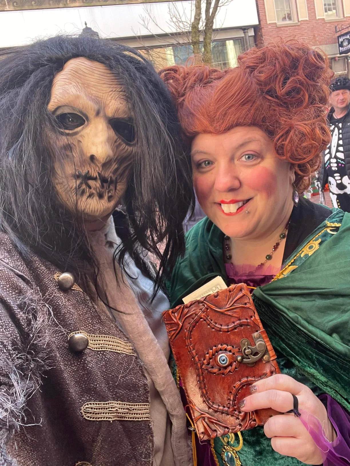 Hocus Pocus Book of Spells, Hocus Pocus Spell Books , Prop Hocus Pocus Gifts Halloween Decorations Decor, Book of Shadows Decoration 7X5 Inch (200 Pages)